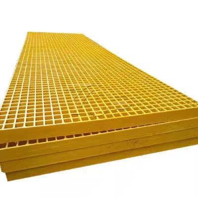 Solar rooftop walkways with grit non-slip FRP grating