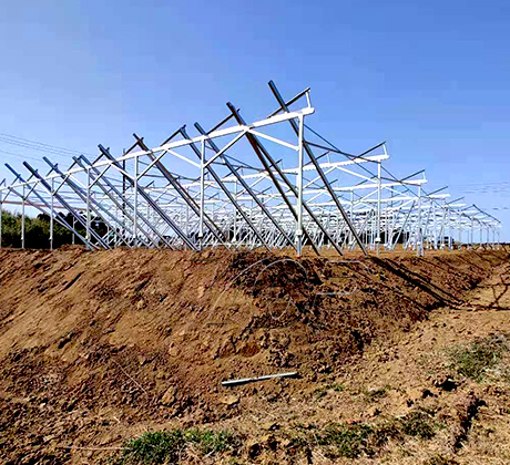Montaje de granja solar de 700 KW en Japón